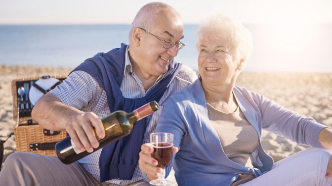 Jak se dožít 90 let: Vědci doporučují neobvyklý elixír mládí. Podává se ovšem v malých dávkách