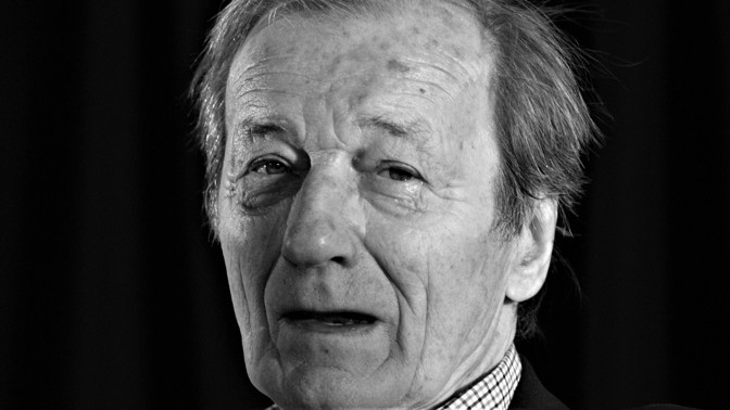 Na kolejích čeká vrah: Radoslav Brzobohatý se musel dívat na skutečné mrtvoly