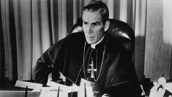 Předpověděl smrt Josifa Stalina: Televizní arcibiskup možná bude prohlášen za svatého