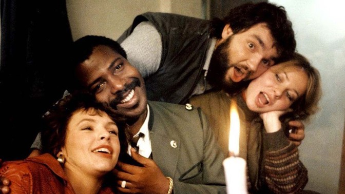 Trpký osud Mirečka z Básníků: Žil v luxusu, ale pak skončil i s rodinou na dlažbě