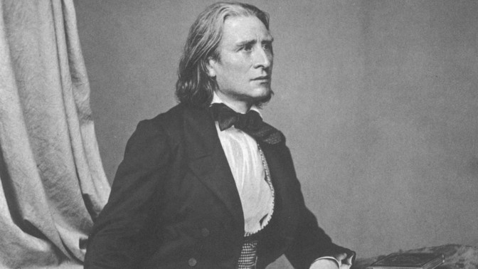 Rvačky o kadeře a doutníky v dekoltu aneb Jak pianista Ferenc Liszt pobláznil publikum