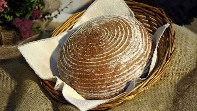 Dny chleba se po dvou letech vracejí do Pardubic.   Odborníci vyberou nejlepší chléb z 80 soutěžních vzorků od pekáren z celé republiky