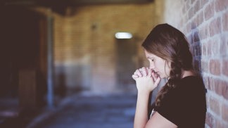 Diana (18): Sestra se rozhodla vyvolat ducha našeho násilnického otce. Byla to zřejmě osudová chyba