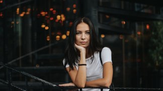 Oldřiška (44): Nenapadlo mě, co stojí za podivným chováním naší dcery. Přišla na to až moje matka