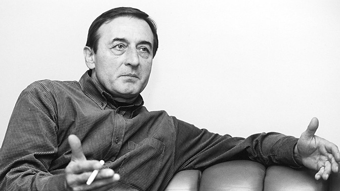 Tajemství hradu v Karpatech: Rozzuřený dav házel na Dočolomanského kameny