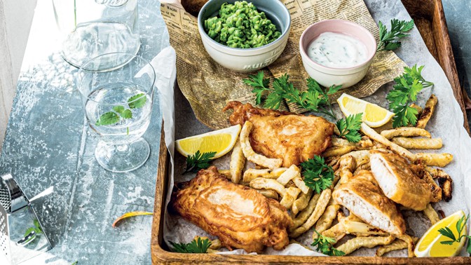 Fish and chips s celerovými hranolky: Klasika anglické kuchyně trochu jinak