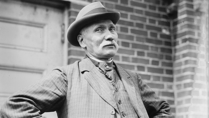 Mistrovský kousek Wilhelma Voigta aneb Jak prostý obuvník zesměšnil německou armádu