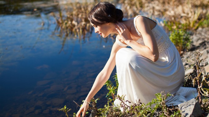 Diana (24): Doufala jsem, že se mi ta zvláštní příhoda u splavu jen zdála. Mám na ni ale hmatatelnou památku