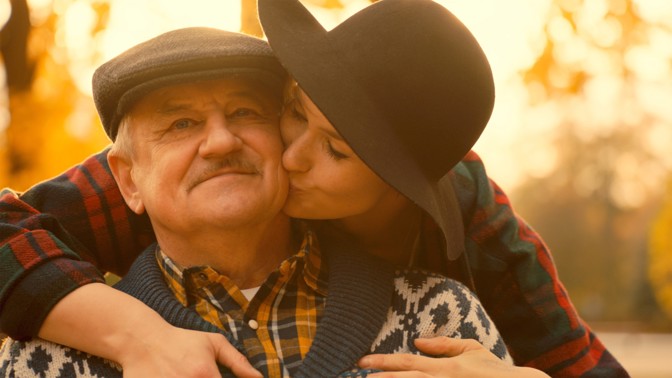 Tereza (43): Rozhodla jsem se postarat o nemocného tátu. Netušila jsem, co všechno mě to bude stát