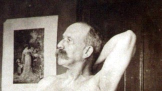 Historické fotky z nevěstince: Tajná sbírka Williama Goldmana zachycuje erotiku konce 19. století