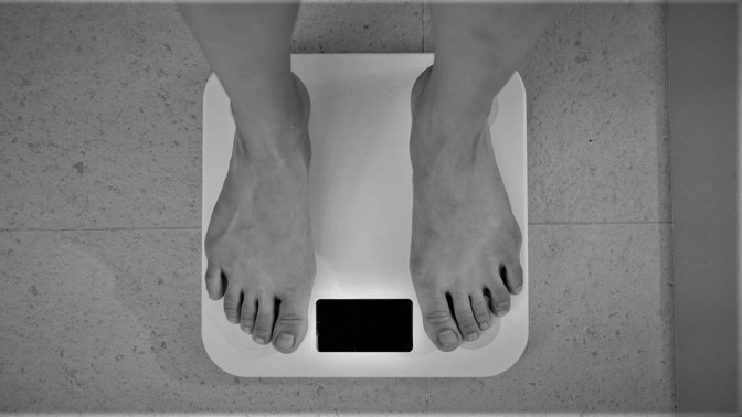 Půst z Guinnessovy knihy rekordů: Tlouštík Angus Barbieri vydržel bez jídla 382 dní