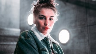 Stela (29): Zesnulý táta mi chce vzít mamku. Nebýt mé předtuchy, vyšlo by mu to