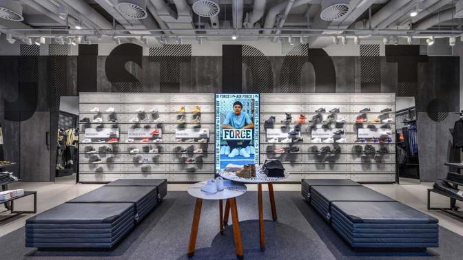 Módní přehlídka Nike Prague FASHION SHOW odhalí to nejlepší z kolekce sportovních modelů a trendy slunečních brýlí