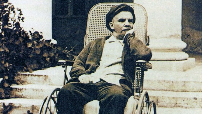 Stal se Vladimir Lenin dědečkem Hříbečkem? 5 šílených zpráv, kterým lidé kdysi uvěřili