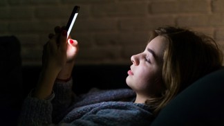 5 věcí, kterými si podle vědců ničíme tělo: Spousta modrého světla a málo vitamínu D