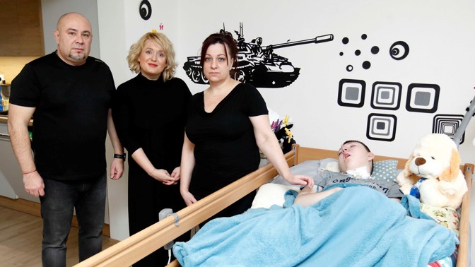 Příběh postiženého Adámka stále rezonuje Českem, hluboce se dotkl i naší redakce