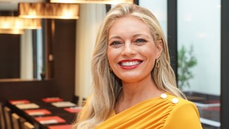 Vánoční záhada moderátorky Lucie Borhyové: Kdo jí tajně rozsvěcí kouzelné domečky?