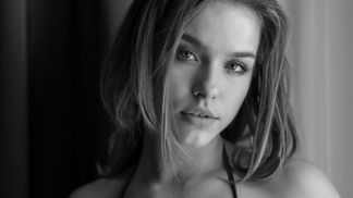 Bára (26): Svedla jsem nejlepší kamarádce snoubence. Pak jsem jí odsvědčila svatbu