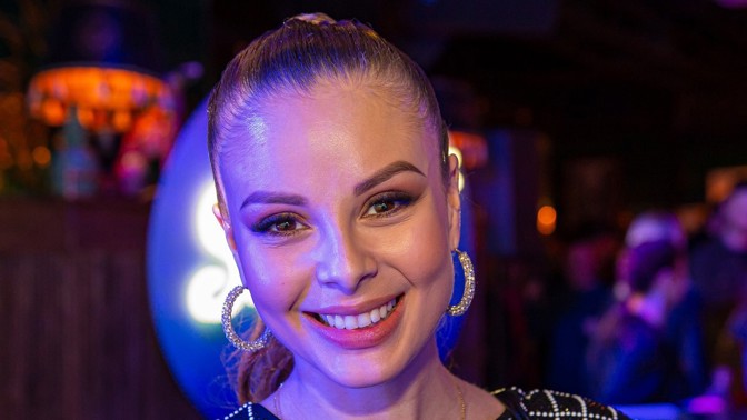 Vánoce českých celebrit: Rozchod Moniky Bagárové a závody o nejhezčí rodinnou fotku