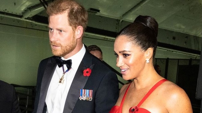 Chcete uhrančivý pohled jako Audrey Hepburn či Meghan Markle? Vizážista prozradil, jak na to