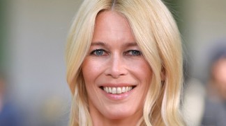 Být věčně mladá jako Claudia Schiffer? Sledujte trendy roku 2022 a vsaďte na asijskou kuchyni