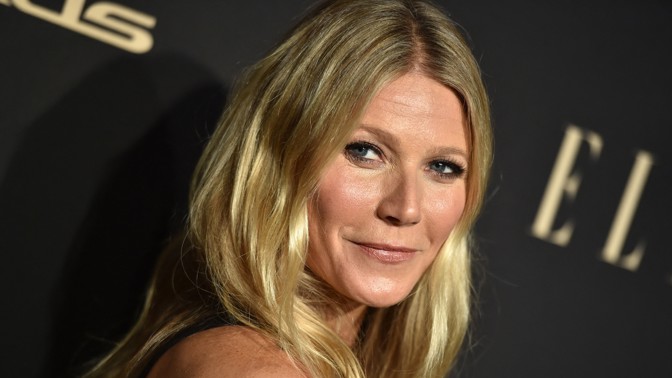 Nejvtipnější zprávy roku 2021: Exploze svíčky s vůní intimních partií Gwyneth Paltrow
