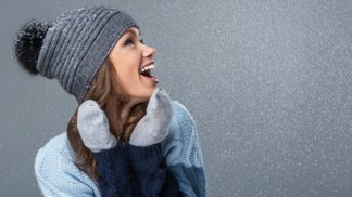 3 druhy svetrů, které by ve svém zimním šatníku měla mít každá žena