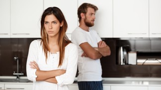 PORADNA: Partner se ode mě nechá živit, už to nezvládám. Psycholožka radí, jak situaci řešit