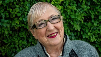 Otýlie (65): Roky jsem pátrala po synovi. Spojit mě s ním dokázala až záhadná žena ze hřbitova