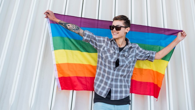 Nebinární Alžbětko či transgender Chaz Bono. Genderových identit, k nimž se můžeme hlásit, je až 72!