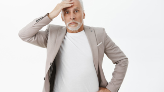Miroslav (62): Manželka miluje hádky. Mezi lidmi mi tím dělá jen ostudu