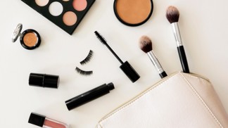 Rychlá doba si žádá rychlé líčení: 10 express produktů, které nesmějí chybět ve vaší kosmetické výbavě
