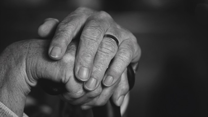 Veselá vražedkyně Jane: Otrávila prý přes 100 důchodců, chtěla slyšet jejich poslední výdech