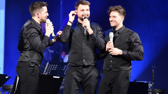 Uměním proti válce: Divadla pořádají benefiční představení pro Ukrajinu, Maršálek peče dorty