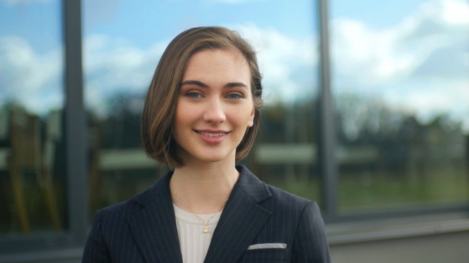 Maso z laboratoře: Australané vyvíjejí klokana, Francouzi zase foie gras, říká mladá vědkyně Kateřina Marešová