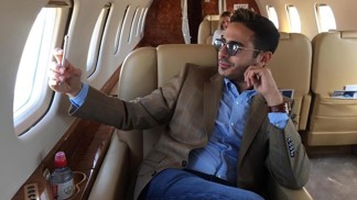 Podvodník z Tinderu: Simon Leviev předstíral, že je synem miliardáře, od žen vylákal miliony