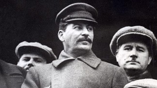 Josif Stalin a historka o týraném kuřeti: Důkaz diktátorovy krutosti, nebo smyšlenka?