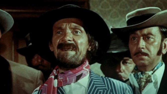 Svérázný Josef Kemr: Lubě Skořepové hlídal počestnost, miloval kočky a spal v rakvi