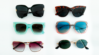 Trendy sluneční brýle pro jaro a léto 2022: Pofrčí cat eye tvary, barevná skla i extravagantnější kousky
