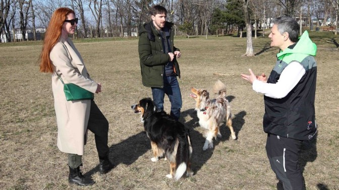 Herci Karel Heřmánek ml. a Nikol Kouklová řeší problém s fenkou: Co jim poradila odbornice?