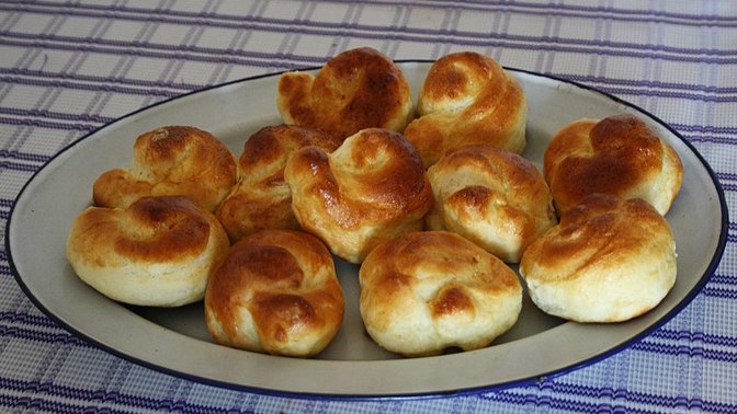 Proto můžeme o Velikonocích narazit na tradiční pečivo zvané Jidáše.