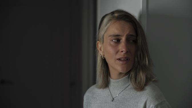 Marcela (43): Cizí žena mi prozradila něco, co mi možná zničí život. Nevím, jestli chci vědět víc