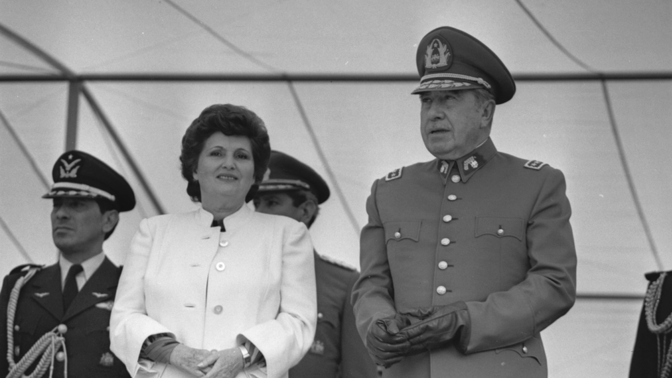 Manželky diktátorů: Pinocheta donutila žena k převratu, Eva Braunová si dopřávala pouze šampaňské