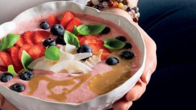 Jahůdková smoothie bowl: Zdravý start do nového dne