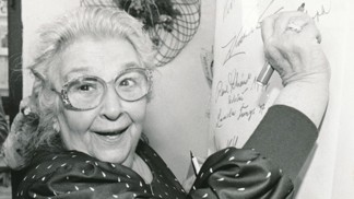 Osamělá Stella Zázvorková: Miloš Kopecký ji prohrál v šachách, rozvedli se již po roce