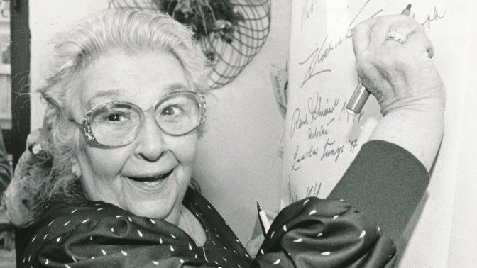 Osamělá Stella Zázvorková: Miloš Kopecký ji prohrál v šachách, rozvedli se již po roce