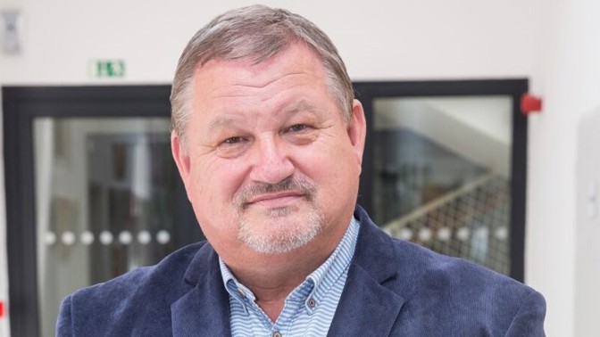 Utajený syn Jana Wericha: Ukázal nám suvenýr po tátovi. Co dalšího pojí Jiřího Wericha Petráška se slavným otcem?