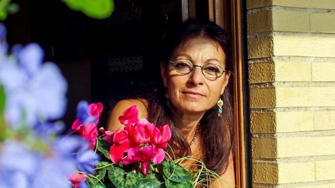 Mirka (57): Manžel propadl alkoholu, stálo ho to život. Můj nový partner jede ve stejných kolejích