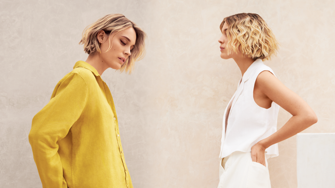 Vlnité mikádo je hitem léta 2022: Jak vykouzlit tento účes v pohodlí domova?