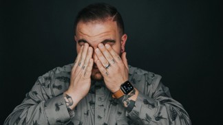 Jonáš (27): Přítelkyně začala chrápat. Musím najít způsob, jak ji toho zbavit, nebo zešílím
